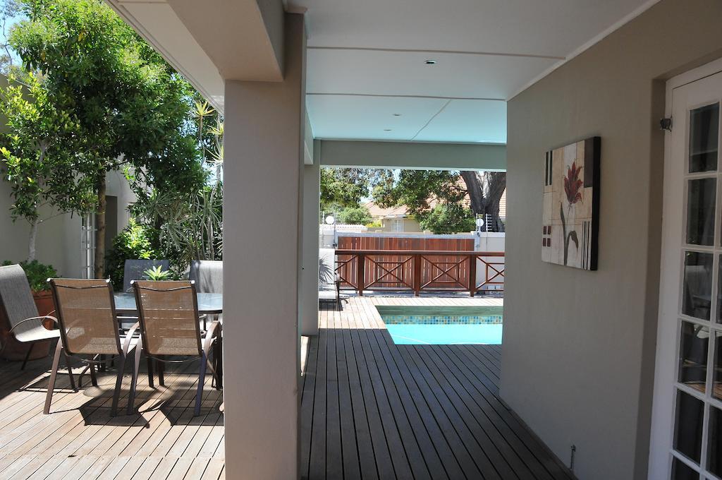 A&A Guesthouse Port Elizabeth Exterior foto