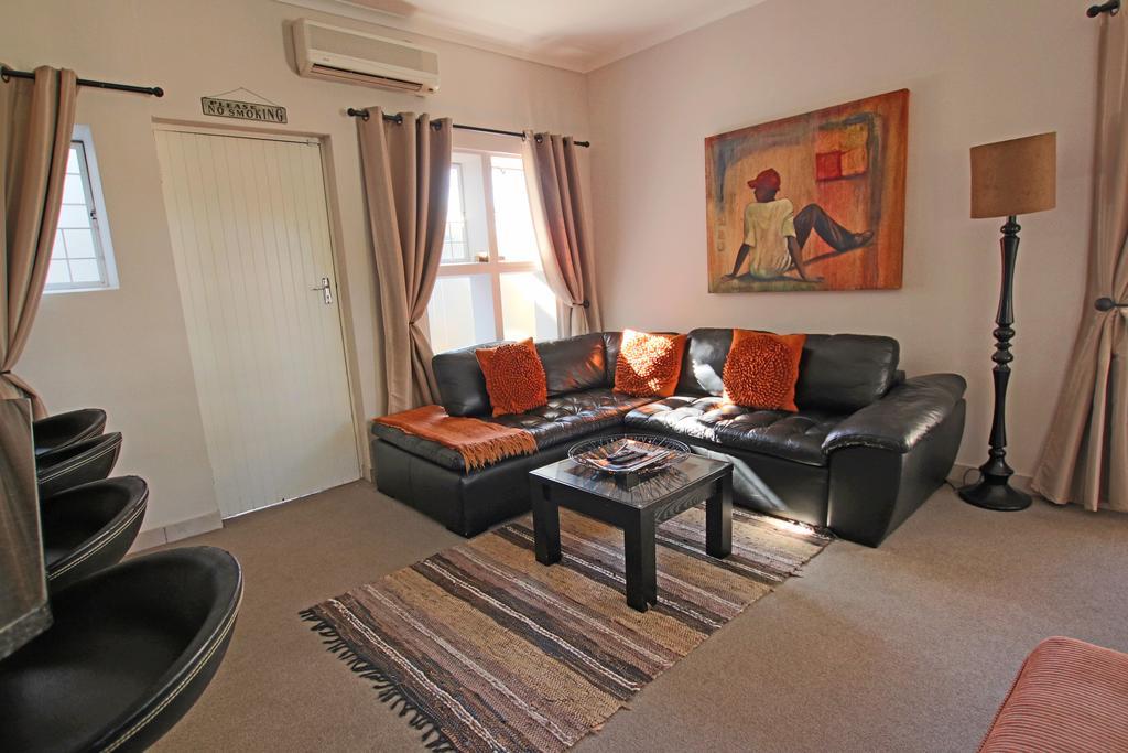 A&A Guesthouse Port Elizabeth Exterior foto