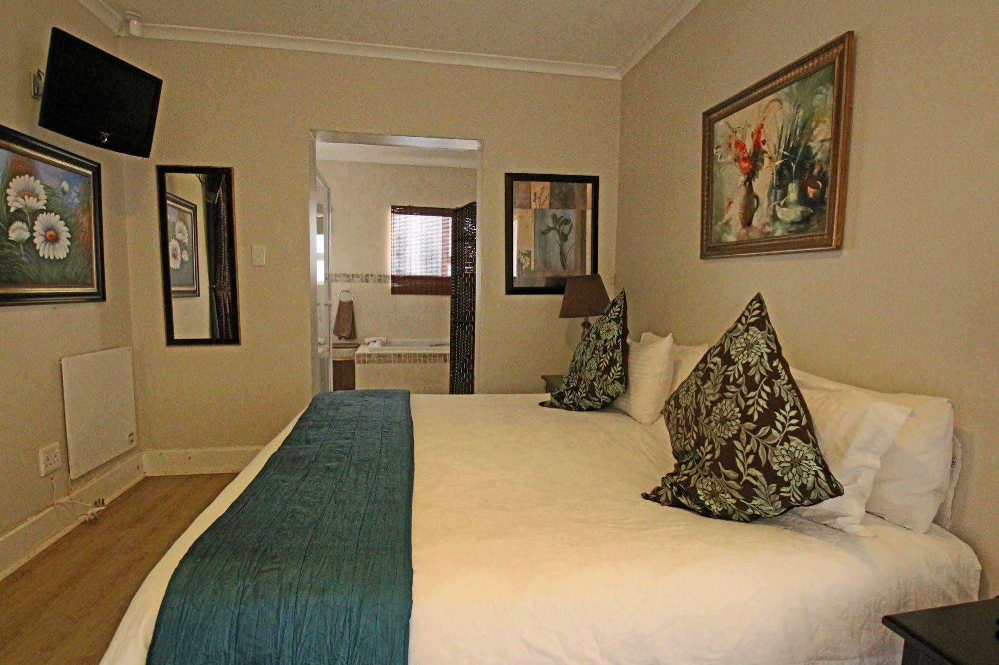 A&A Guesthouse Port Elizabeth Exterior foto